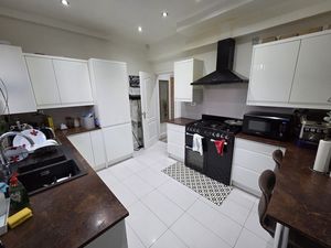 Photo 7- click for photo gallery